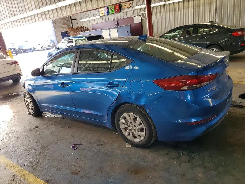 2018 HYUNDAI ELANTRA SE  
