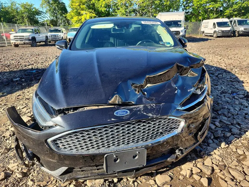 2020 FORD FUSION TITANIUM  