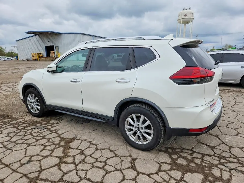 2018 NISSAN ROGUE SV  