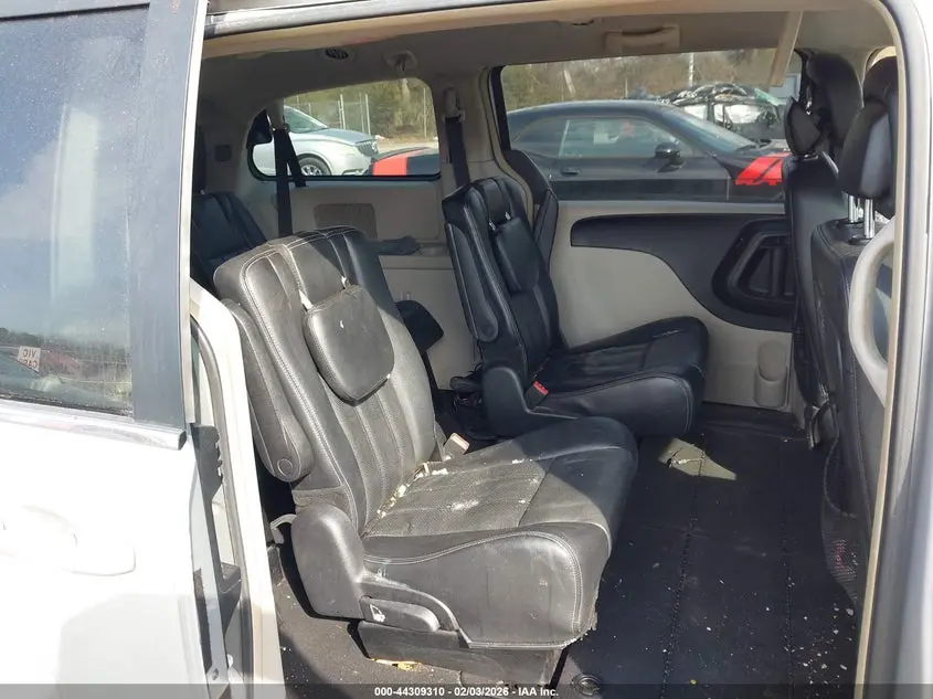 2012 CHRYSLER TOWN & COUNTRY TOURING