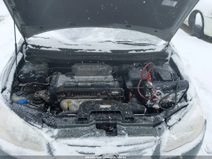 2010 HYUNDAI ELANTRA GLS