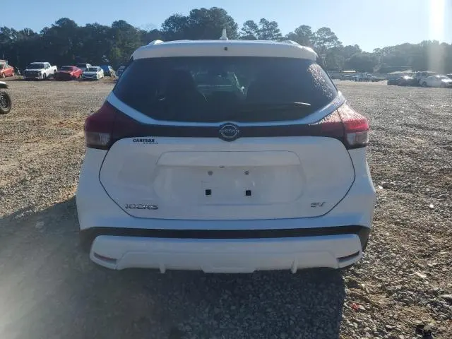 2024 NISSAN KICKS SV  