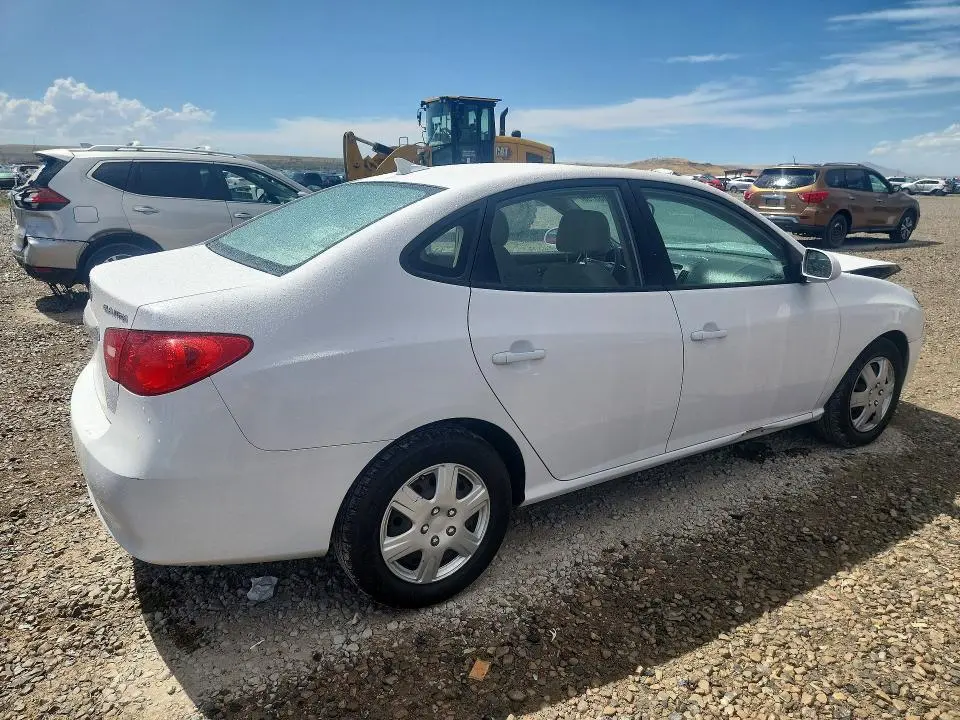 2010 HYUNDAI ELANTRA GLS  