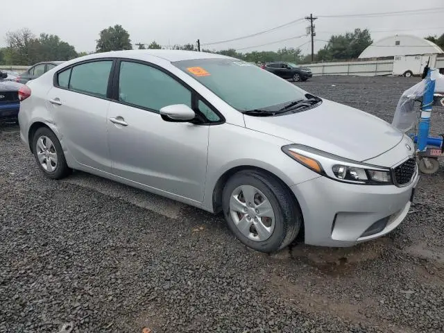 2017 KIA FORTE LX  