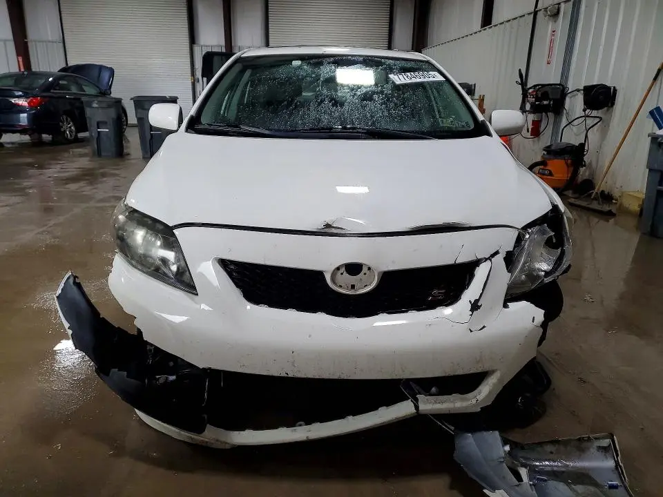 2010 TOYOTA COROLLA BASE  