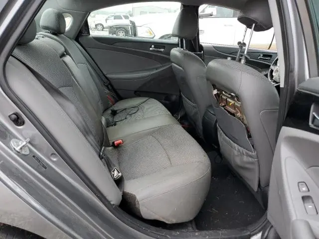 2013 HYUNDAI SONATA SE  