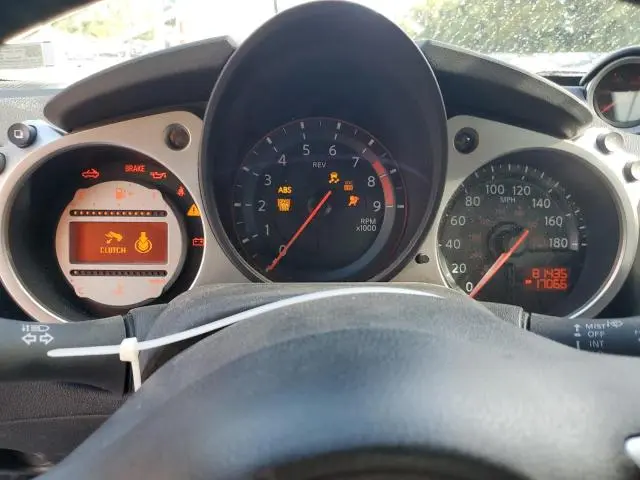 2010 NISSAN 370Z   