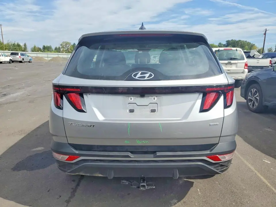 2023 HYUNDAI TUCSON SE  