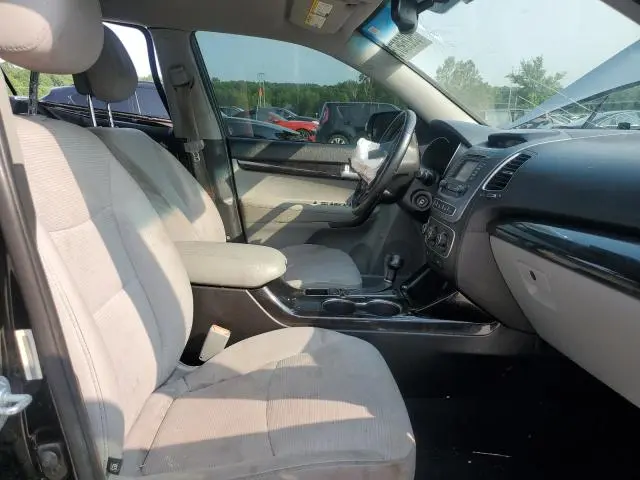 2015 KIA SORENTO LX  