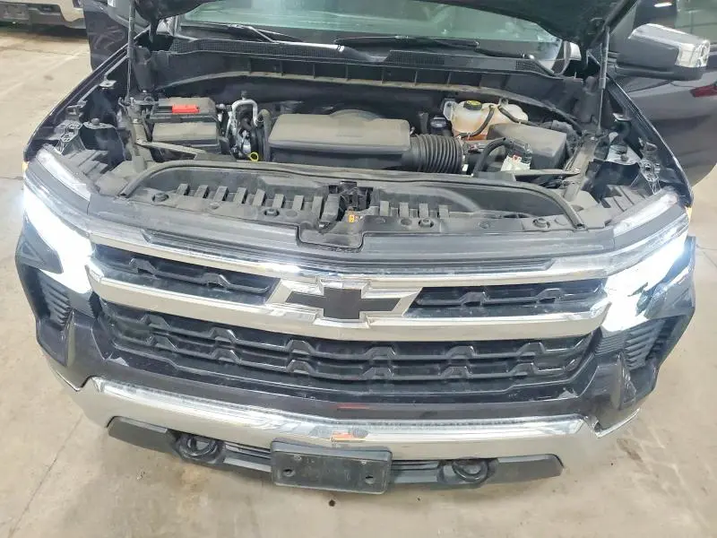 2023 CHEVROLET SILVERADO K1500 LT  