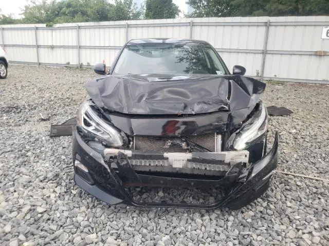 2019 NISSAN ALTIMA SR  