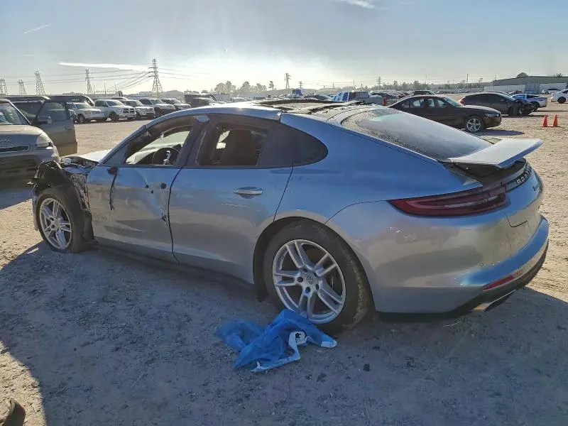 2020 PORSCHE PANAMERA BASE  
