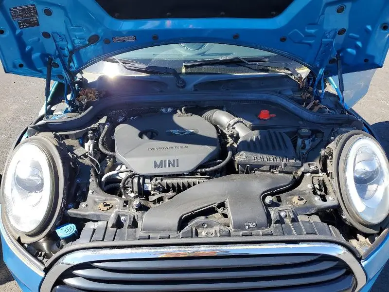2016 MINI COOPER   