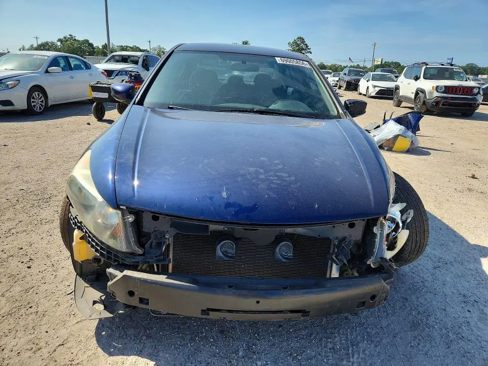 2010 HONDA ACCORD LX  