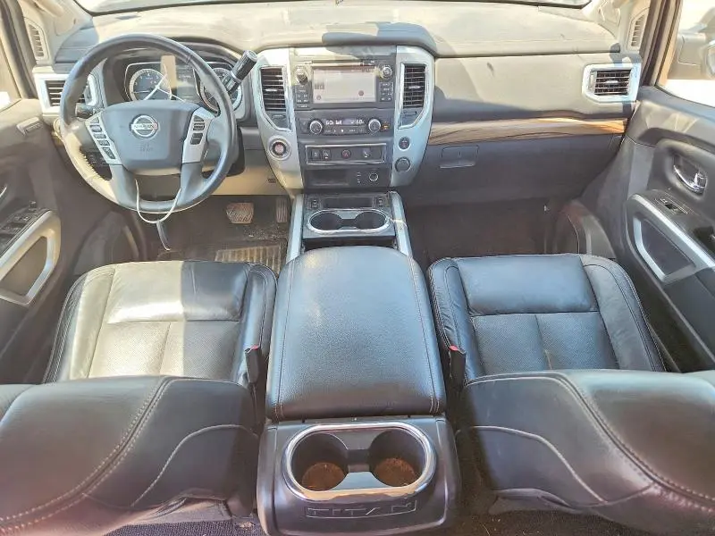 2017 NISSAN TITAN SL  