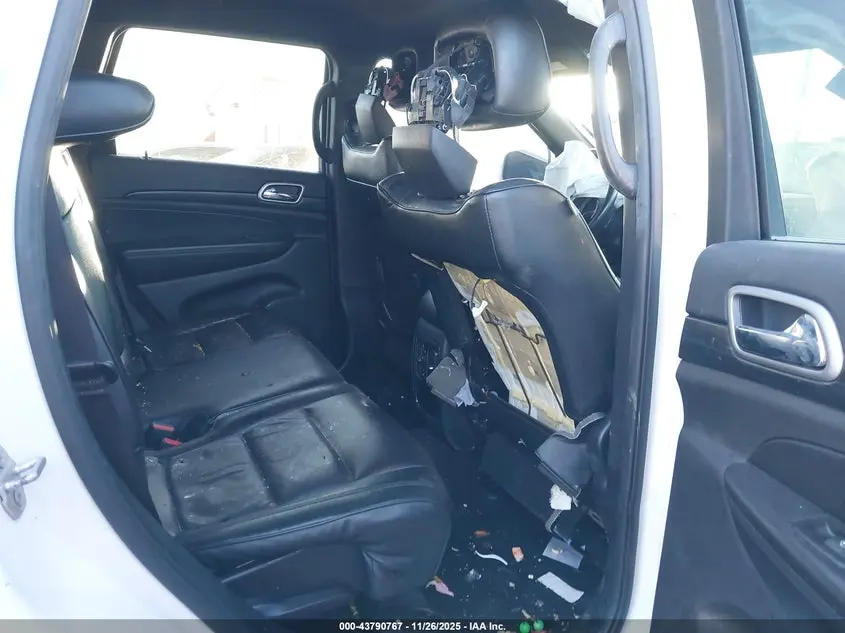 2019 JEEP GRAND CHEROKEE LAREDO E 4X2