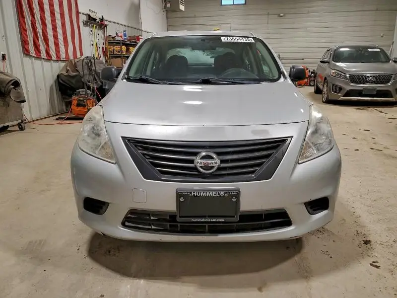 2014 NISSAN VERSA S  