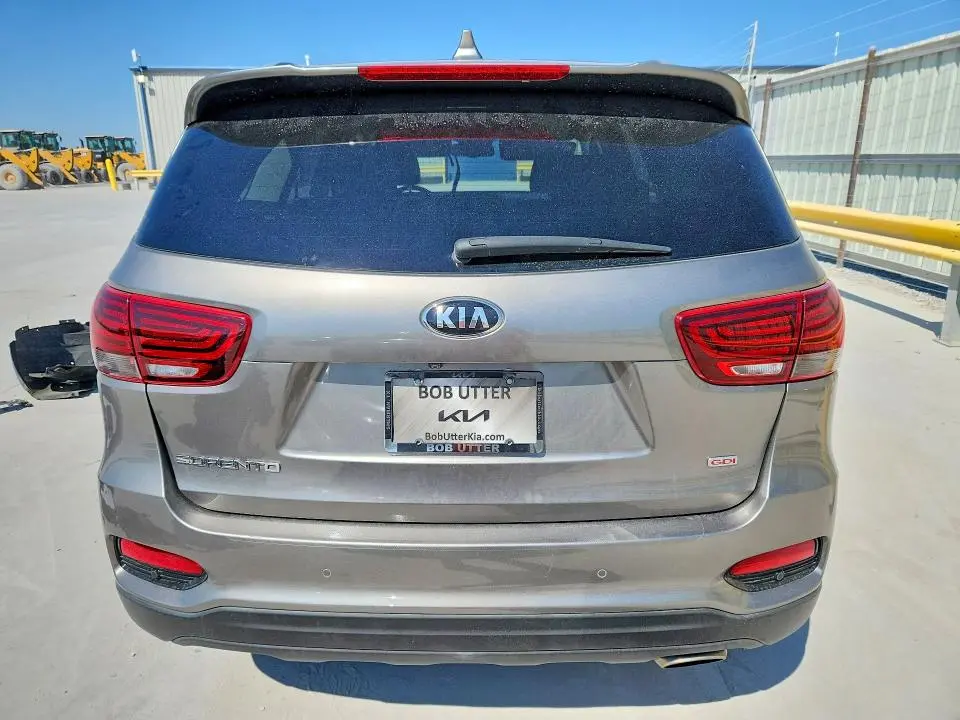 2019 KIA SORENTO LX  
