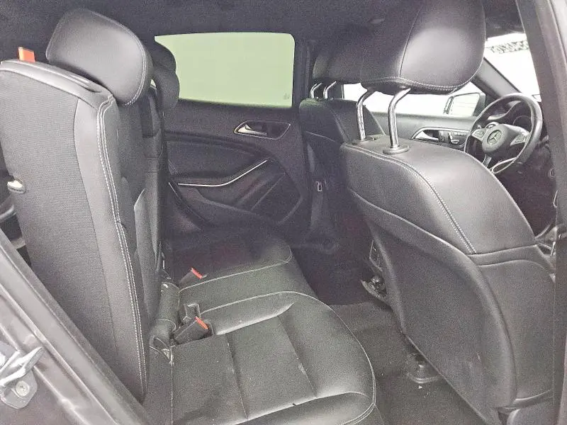 2020 MERCEDES-BENZ GLA 250  