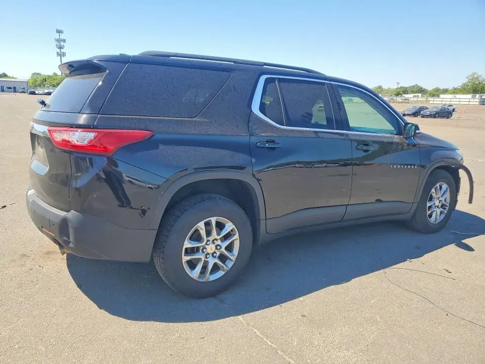 2020 CHEVROLET TRAVERSE LT  