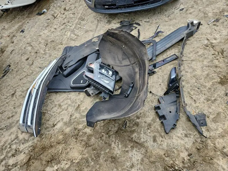 2019 CHEVROLET TAHOE K1500 LT  