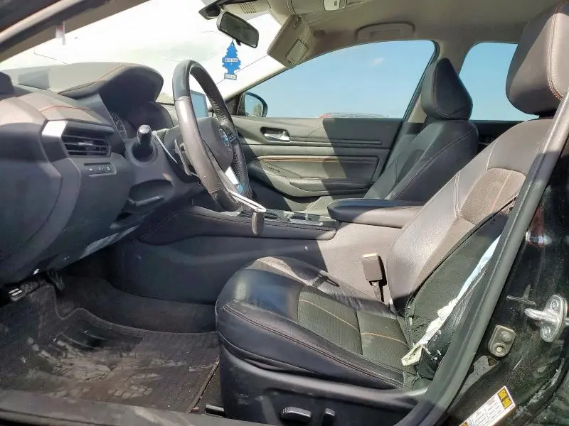 2022 NISSAN ALTIMA SR  