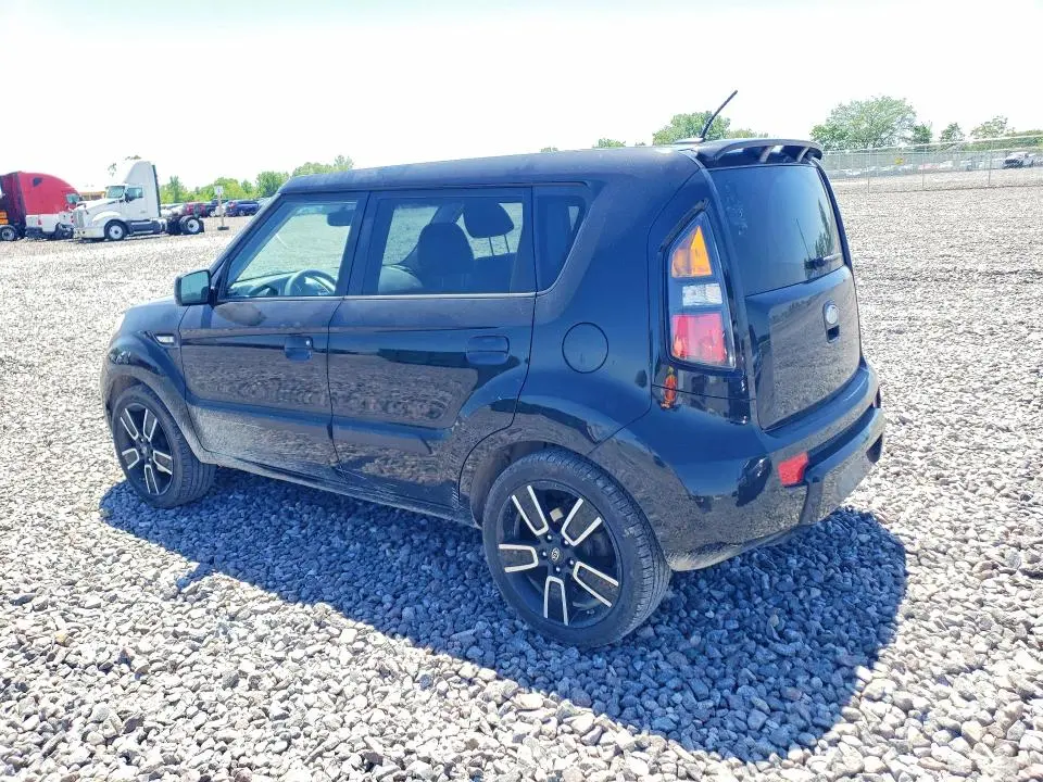 2010 KIA SOUL +  
