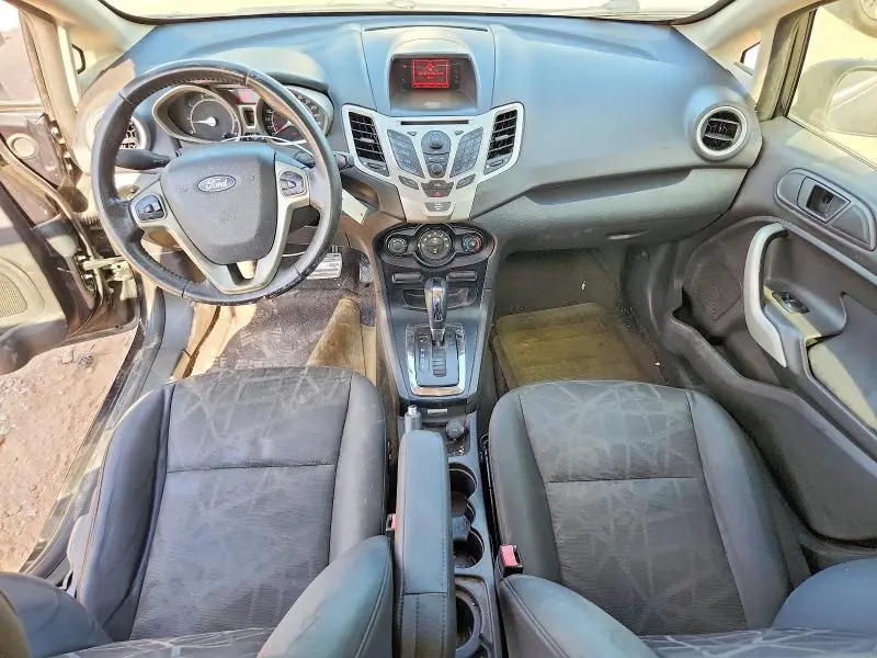 2013 FORD FIESTA SE  