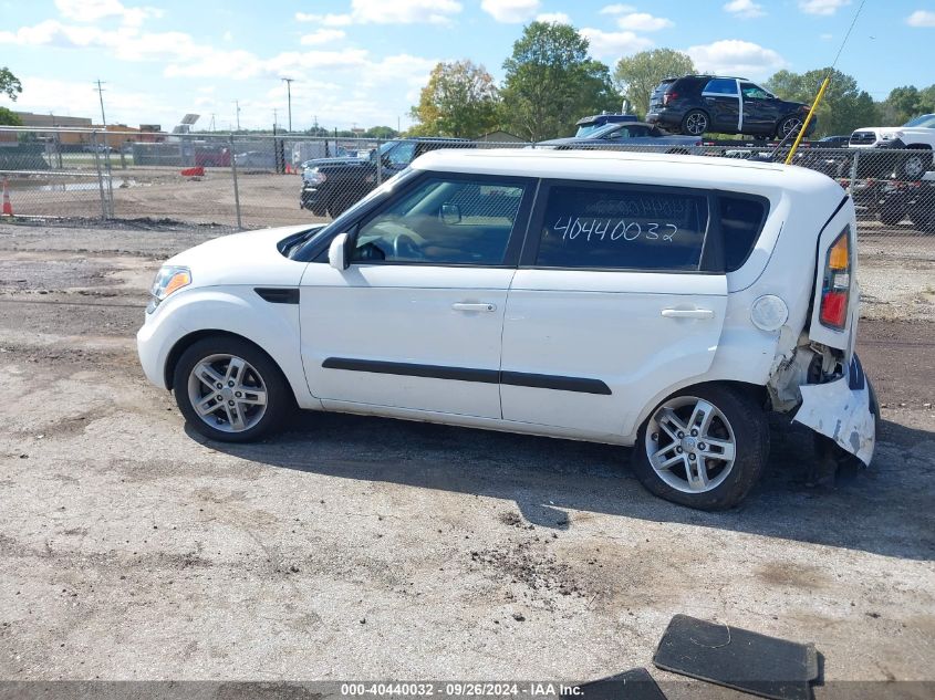 2011 KIA SOUL +