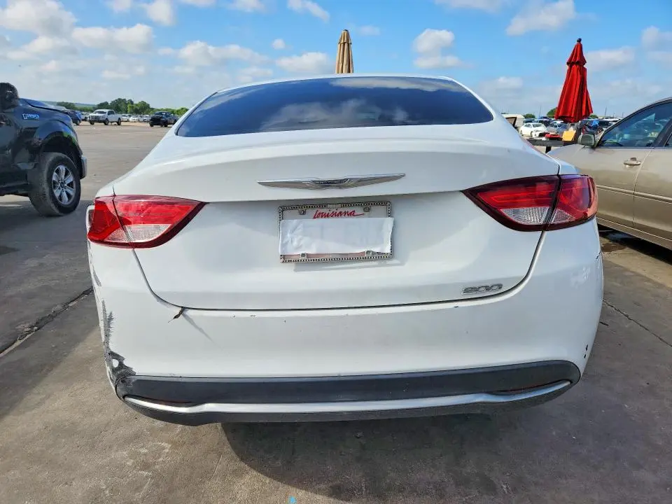 2015 CHRYSLER 200 LIMITED  
