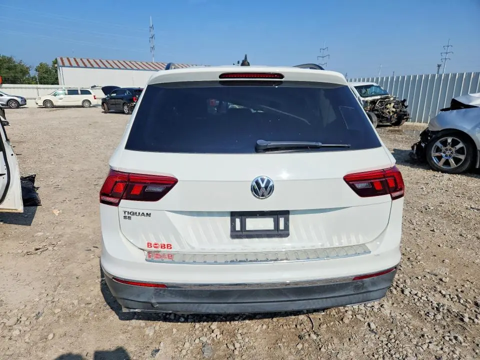 2020 VOLKSWAGEN TIGUAN SE  
