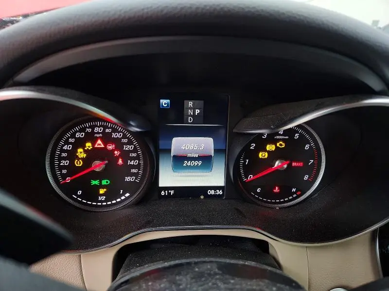 2019 MERCEDES-BENZ GLC 300  