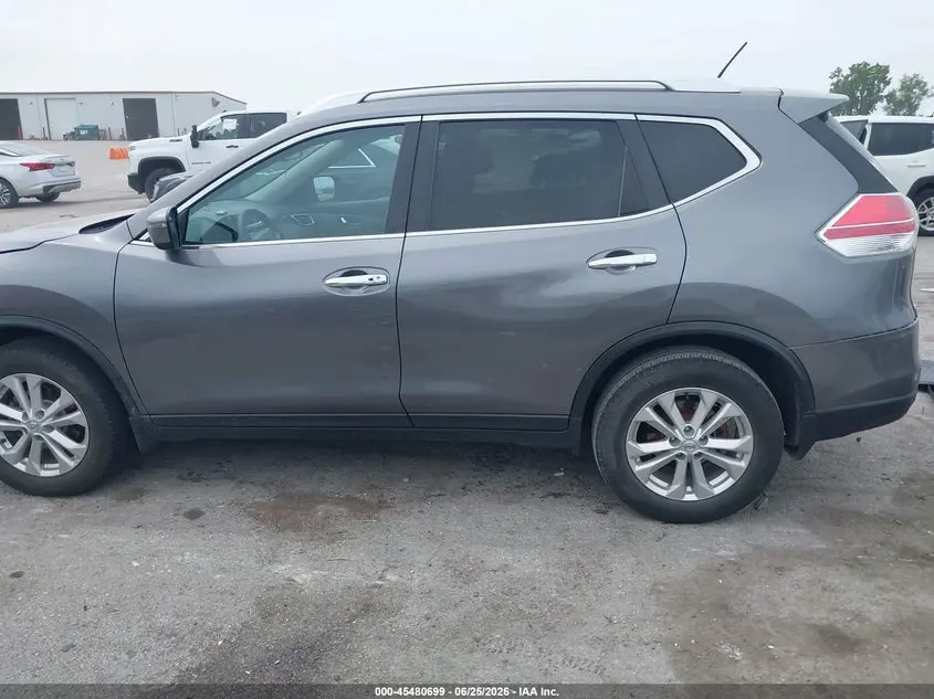 2016 NISSAN ROGUE SV