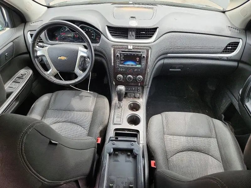 2017 CHEVROLET TRAVERSE LT  