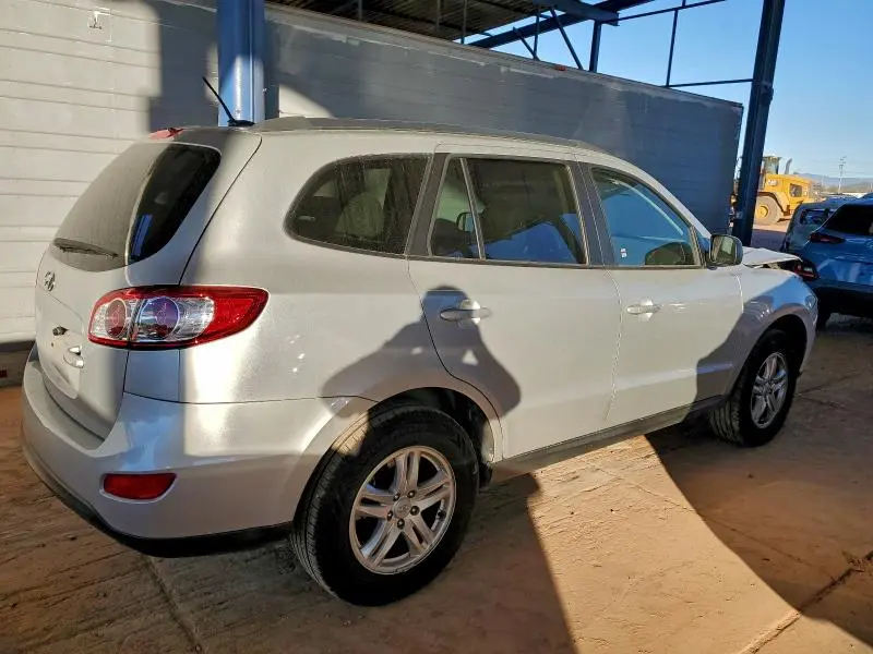 2012 HYUNDAI SANTA FE GLS  
