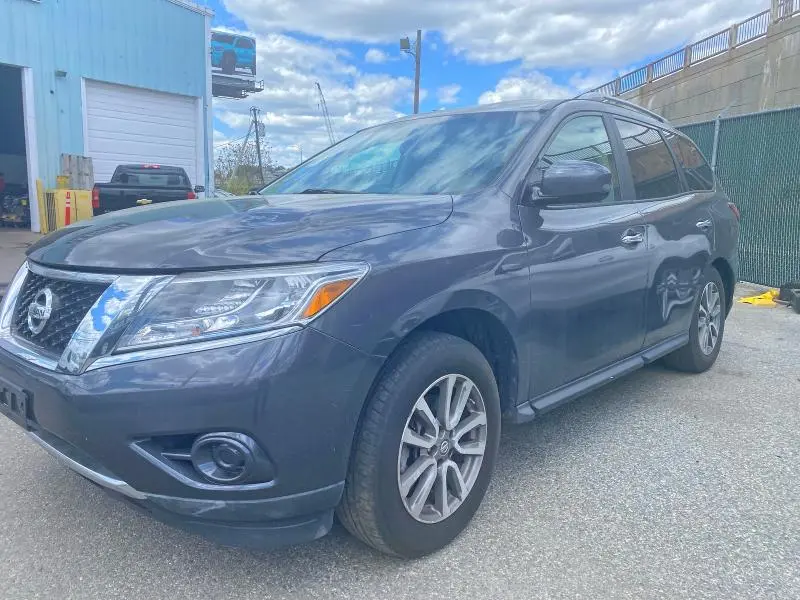 2013 NISSAN PATHFINDER S  