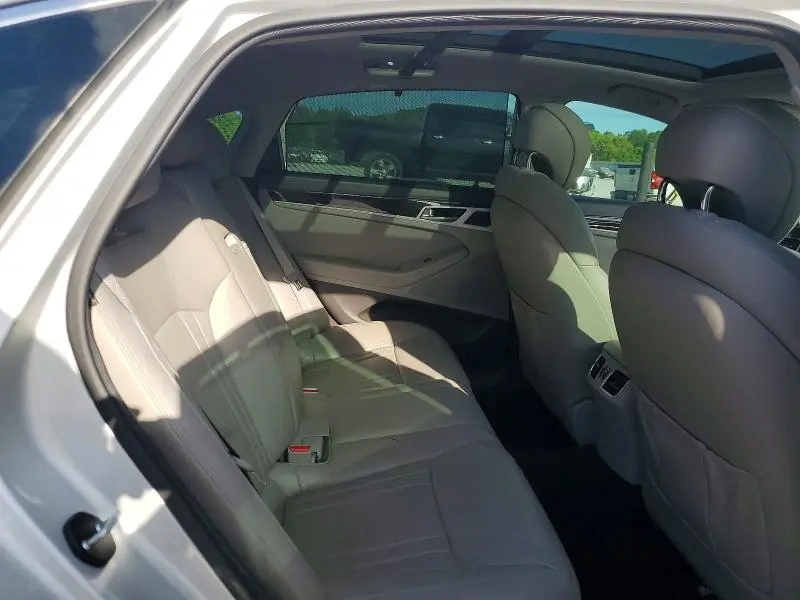 2017 GENESIS G80 3.8  