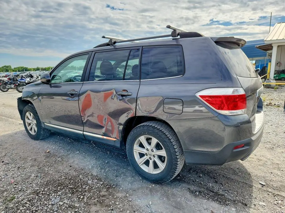 2011 TOYOTA HIGHLANDER BASE  