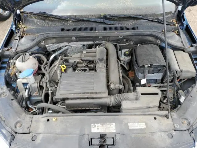 2017 VOLKSWAGEN JETTA SE  