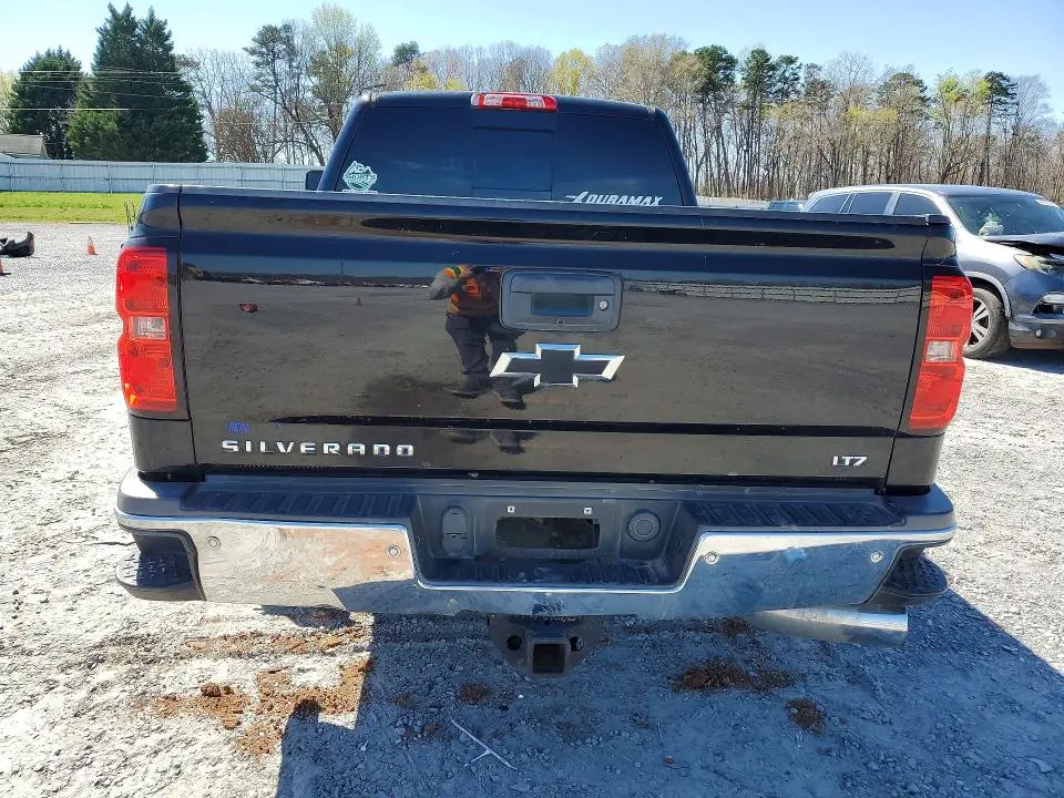 2015 CHEVROLET SILVERADO K2500 HEAVY DUTY LTZ  