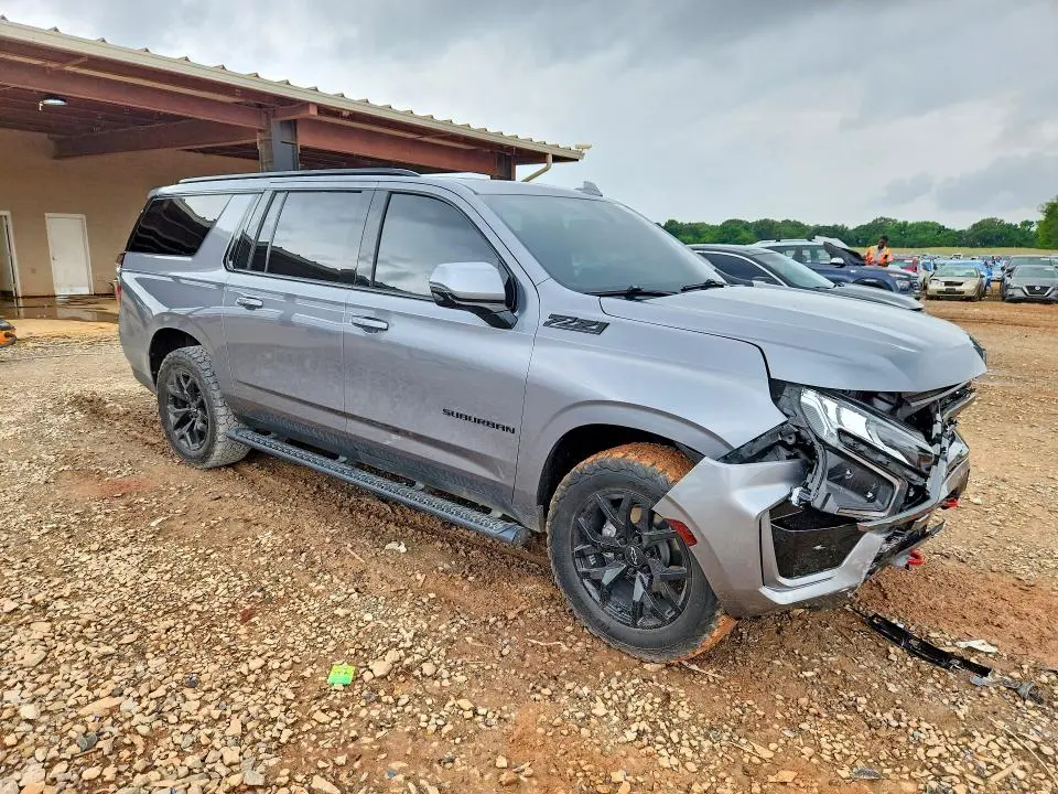2022 CHEVROLET SUBURBAN K1500 Z71  
