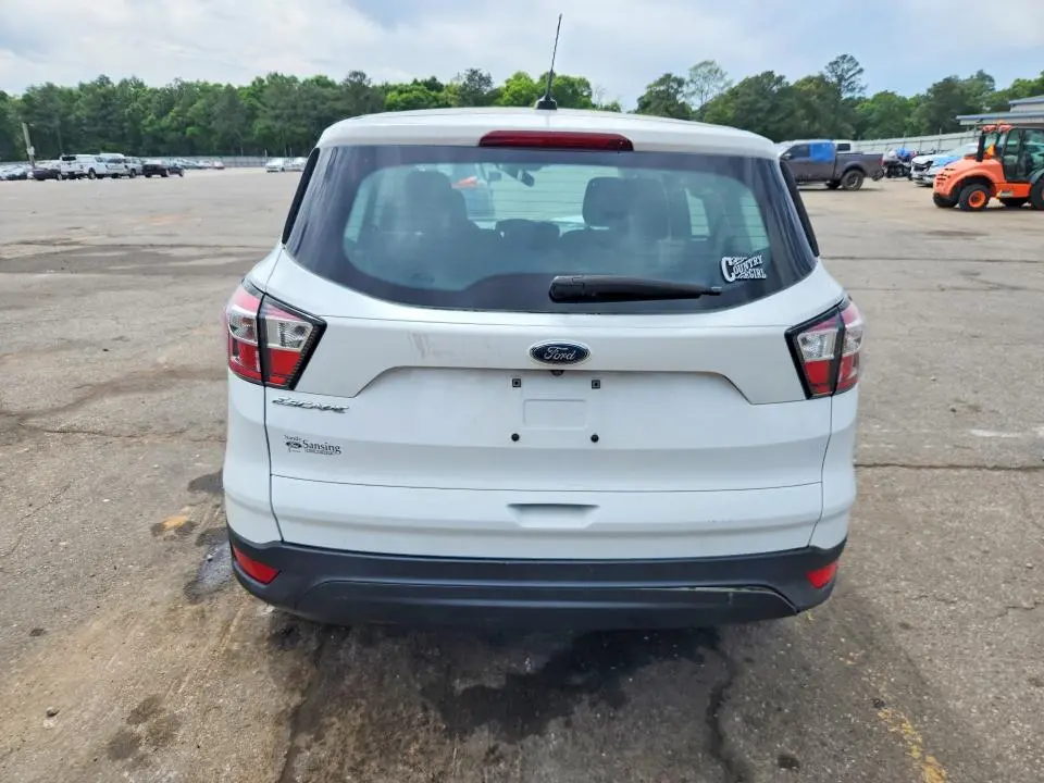 2018 FORD ESCAPE S  
