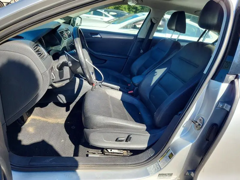 2013 VOLKSWAGEN JETTA TDI  