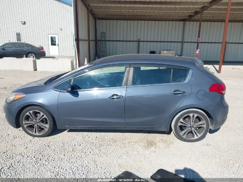 2016 KIA FORTE EX