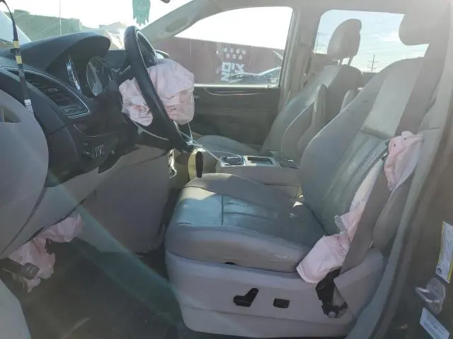 2013 CHRYSLER TOWN & COUNTRY TOURING  