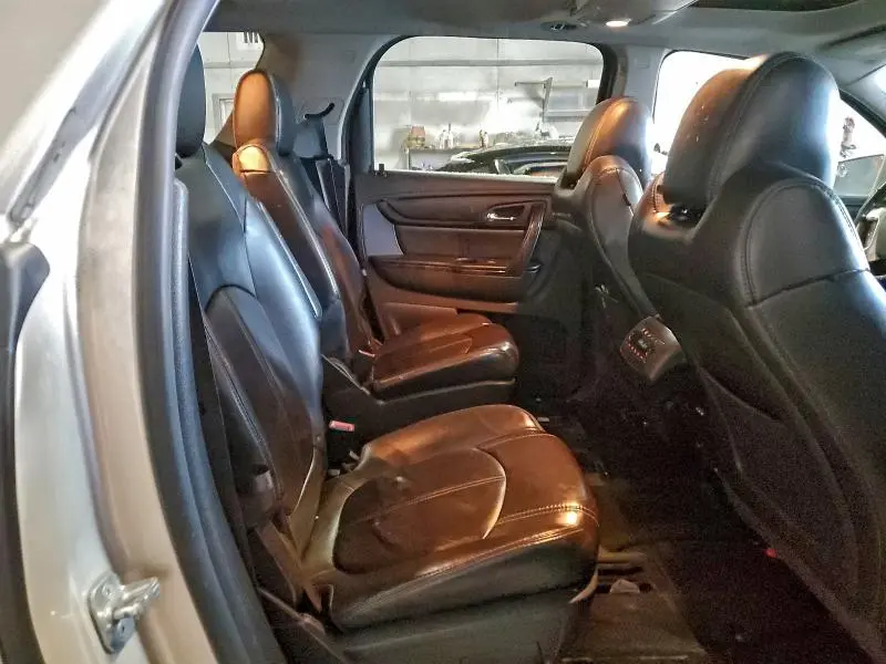 2014 GMC ACADIA SLT-1  