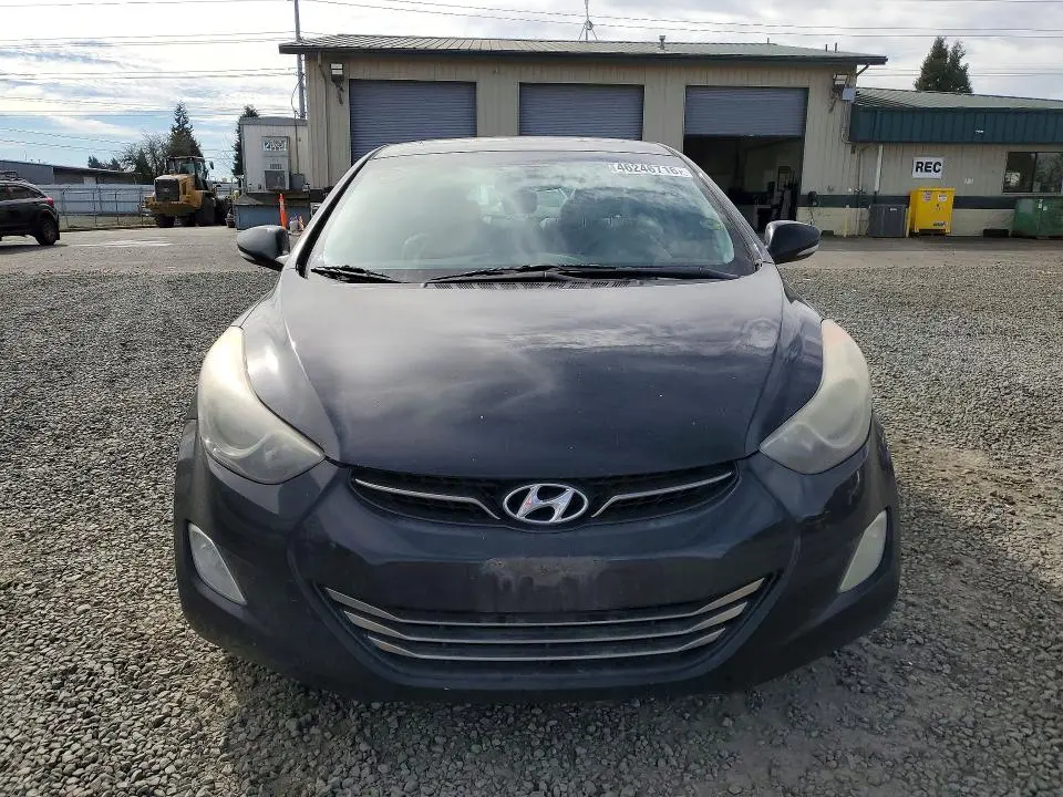 2012 HYUNDAI ELANTRA   