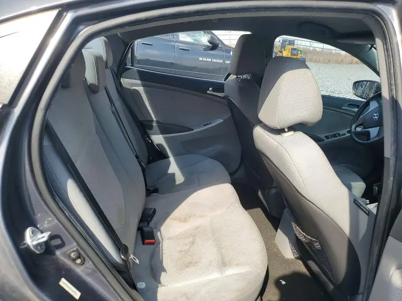 2012 HYUNDAI ACCENT GLS  