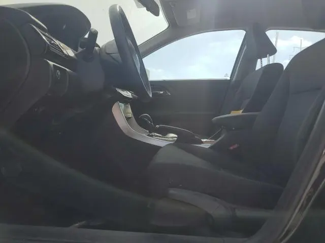 2017 HONDA ACCORD LX  