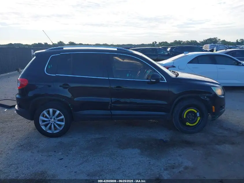 2011 VOLKSWAGEN TIGUAN SE